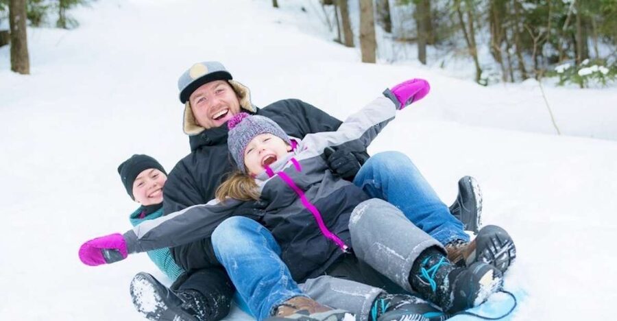 1 Day Tour: Snow Monkeys & Snow Fun in Shiga Kogen - Snow play at Shiga Kogen