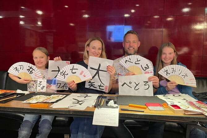 1 Hour Geisha Show in Kyoto - Why the Q&A and game matter more than the dance length
