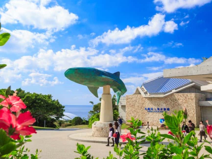 <1Dya Tour>Churaumi Aquarium, Cape Manzamo, American Village - Cape Manzamo and the famous Elephant Rock