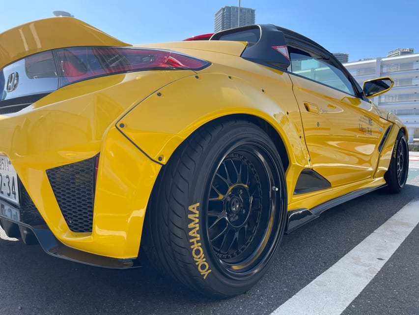 Daikoku Parking : going by this mini JDM - one customer only - Comfort, luggage, and practical limits