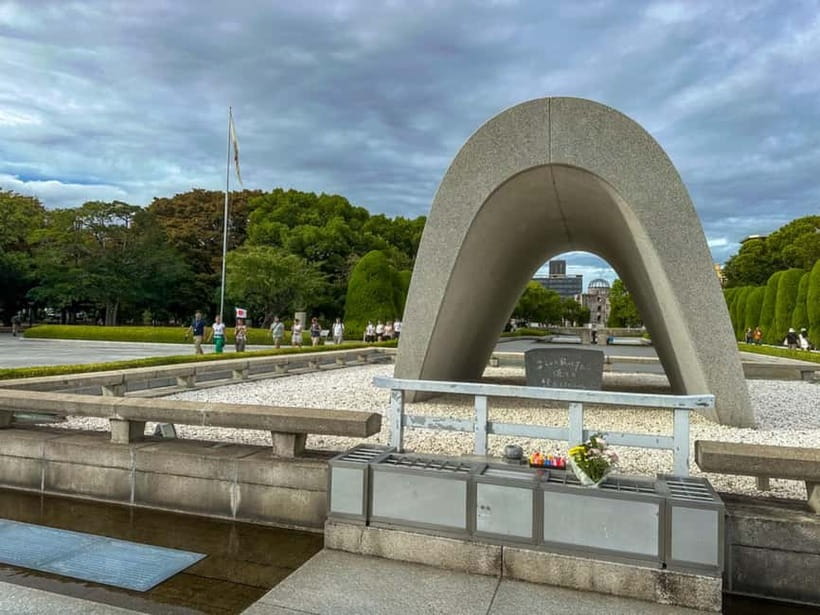 Day Trip to Hiroshima & Miyajima with Itsukushima Shrine - Returning to Hiroshima for a serious final stop