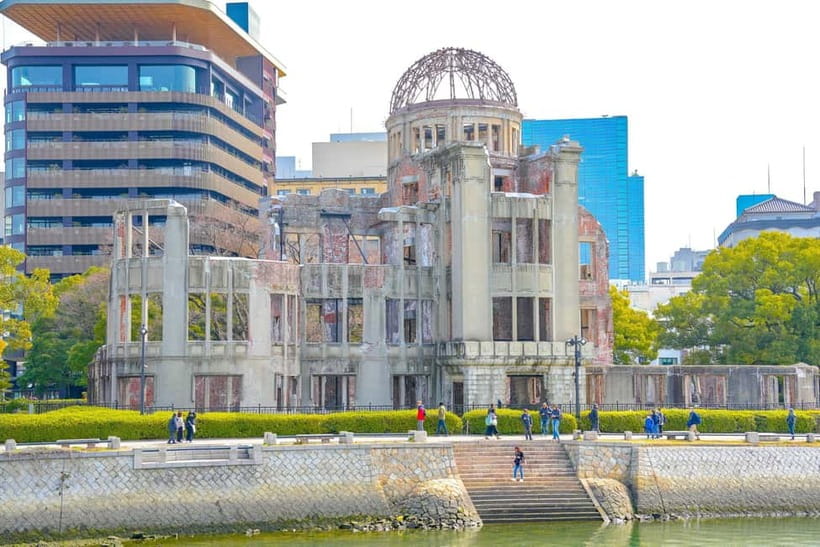 Day Trip to Hiroshima & Miyajima with Itsukushima Shrine - Understanding the Peace Memorial Park