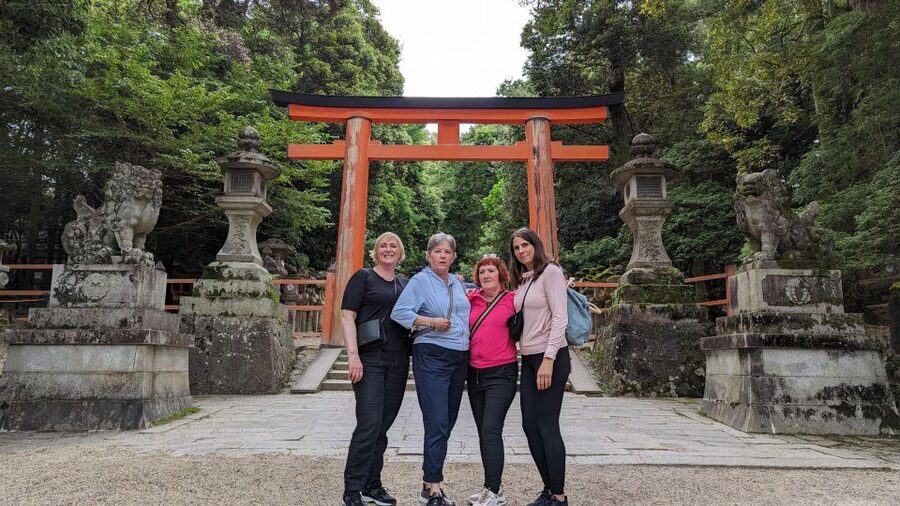 E-Bike Nara Highlights - Todaiji, Knives, Deer, Shrine - Guides, languages, and group style