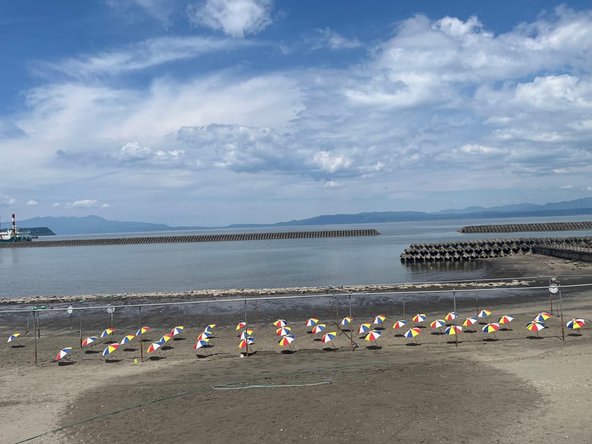 Experience the blessings of volcanoes in Kagoshima, Kyushu - Why the sand bath is the main event