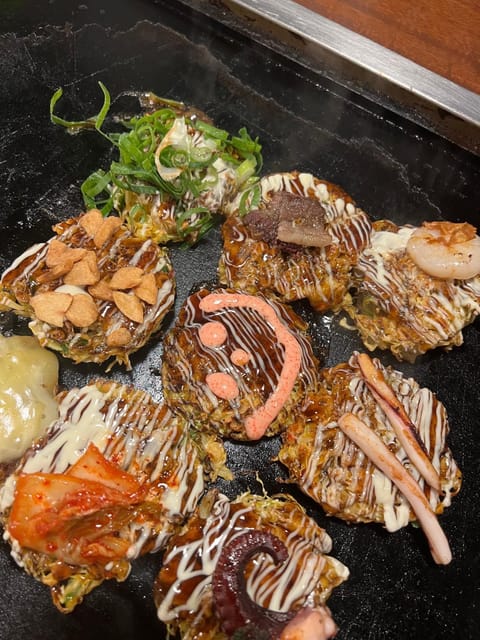 Food crawl: Discover Osaka’s soul with every step! - Guides who add value to the walk