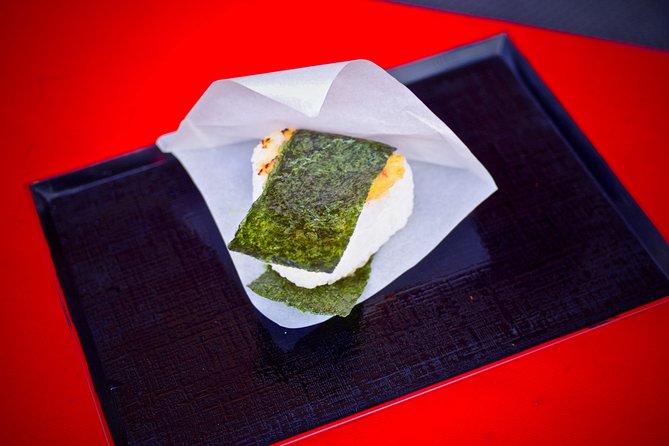 Food & Cultural Walking Tour around Zenkoji temple in Nagano - What the guides add