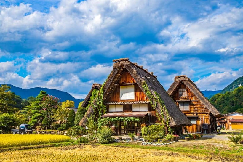 From Nagoya: Hida Takayama & Shirakawa-go Tour w/Opt. Lunch - When snow redirects the day to Gujo Hachiman