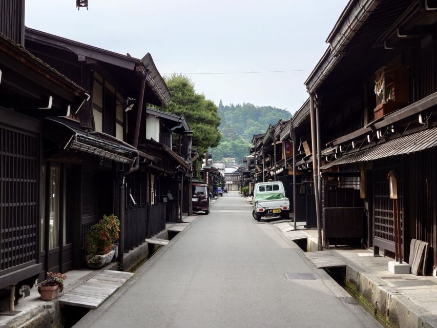 From Takayama: Guided Day Trip to Takayama and Shirakawa-go - One hour to explore the village your way