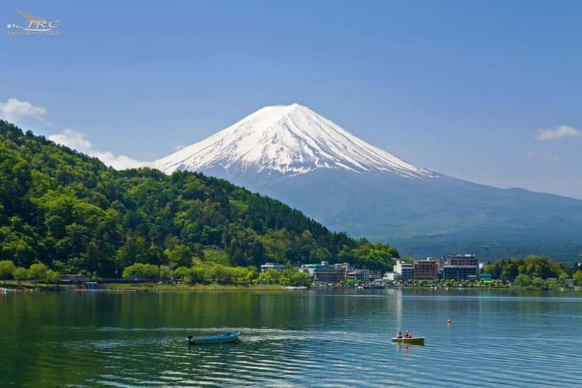 From Tokyo: Mount Fuji Private Tour With English Guide - Lake Kawaguchi and Oishi Park