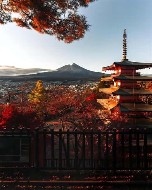 From Tokyo: Mt Fuji, Arakurayama and Kawaguchi Lake Day Trip - Five things to know before you book
