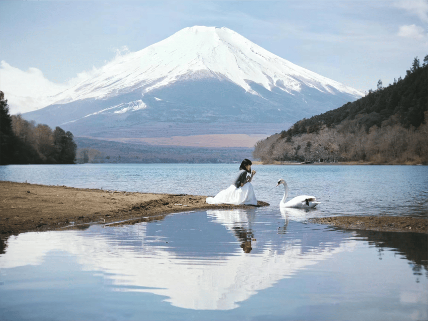 From Tokyo: Mt Fuji, Arakurayama and Kawaguchi Lake Day Trip - Price, group size, and what you receive