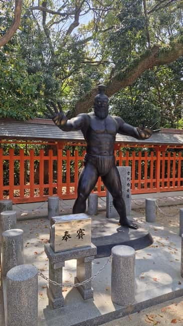 Fukuoka’s Sacred Path: Temples, History & Culture - Tōchōji and the 10.8-meter wooden Buddha