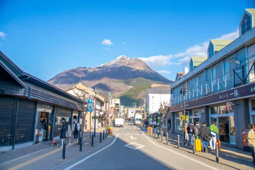 Fukuoka: Yufuin & Beppu Day Tour (Dazaifu / Brewery Options) - Dazaifu Tenmangu, a more reflective finish