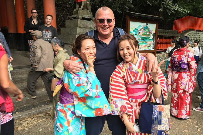 Full Day Biking Tour Exploring the Best of Kyoto - Lunch in a local-style restaurant