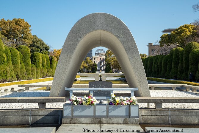 Full Day Hiroshima and Miyajima Bus Tour from Hiroshima - Why this Hiroshima and Miyajima pairing works