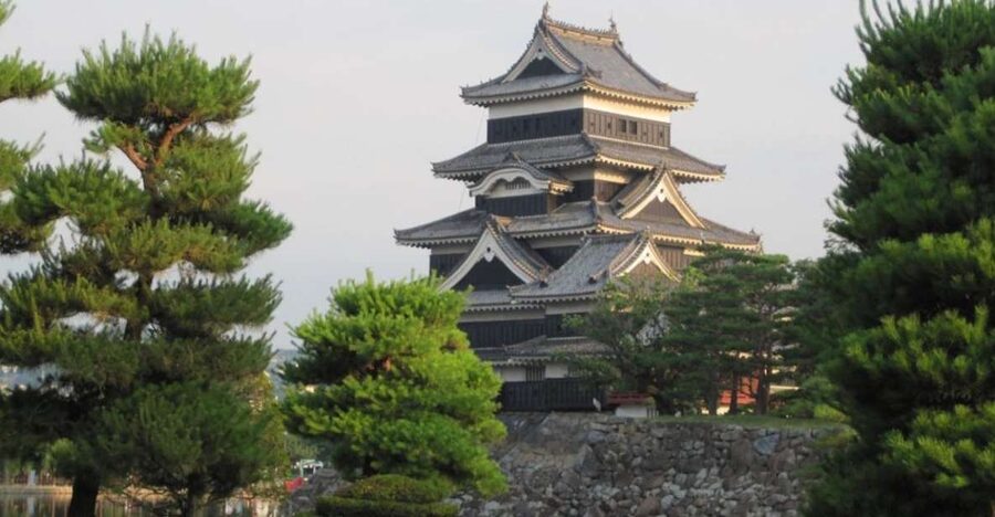 Full-Day Tour: Matsumoto Castle & Kamikochi Alpine Valley - Why this pairing works so well