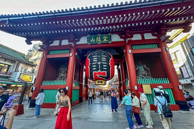 Full Tokyo: Meiji Shrine, Imperial Palace, Asakusa & Skytree - Akihabara gives you a quick look at Tokyo’s pop culture