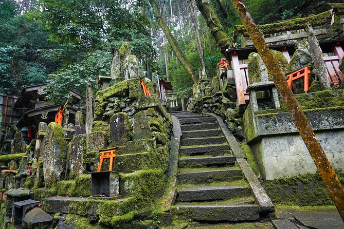Fushimi Inari Hidden Hiking Tour (Private Option Available) - The small shrine most people miss