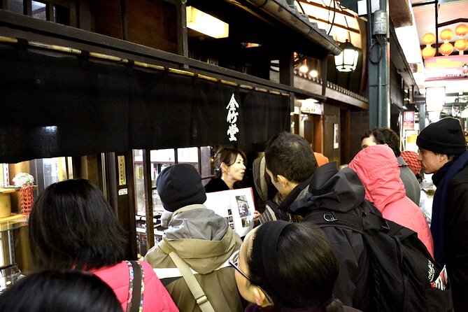 Gion Walking Tour by Night - Understanding geiko and maiko beyond the costume