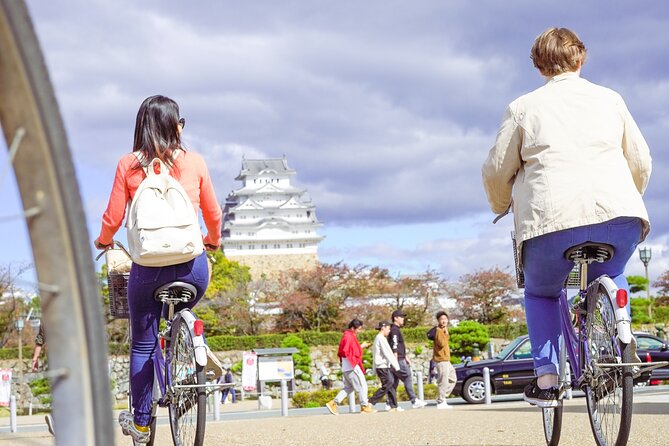 Half-day Himeji Castle Town Bike Tour with Lunch - Entering Himeji Castle and climbing to the top