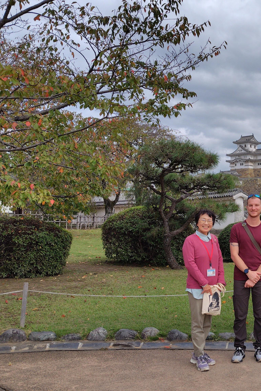 Himeji: Express Guided Tour of Himeji Castle in 90 Minutes - What makes a private guide worthwhile