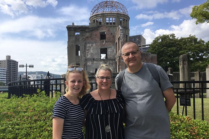 Hiroshima / Miyajima Full-day Private Tour with Government Licensed Guide - Hiroshima Castle: a compact look at the old city
