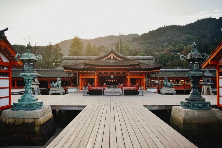 Hiroshima: Miyajima Peace Memorial Icons of Peace and Beauty - A morning of memory at Peace Memorial Park