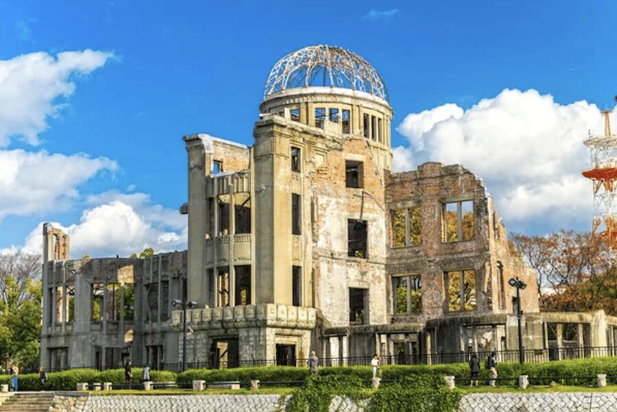 Hiroshima/Miyajima Private Custom Tour with Local Guide - Food, photographs, and small local touches