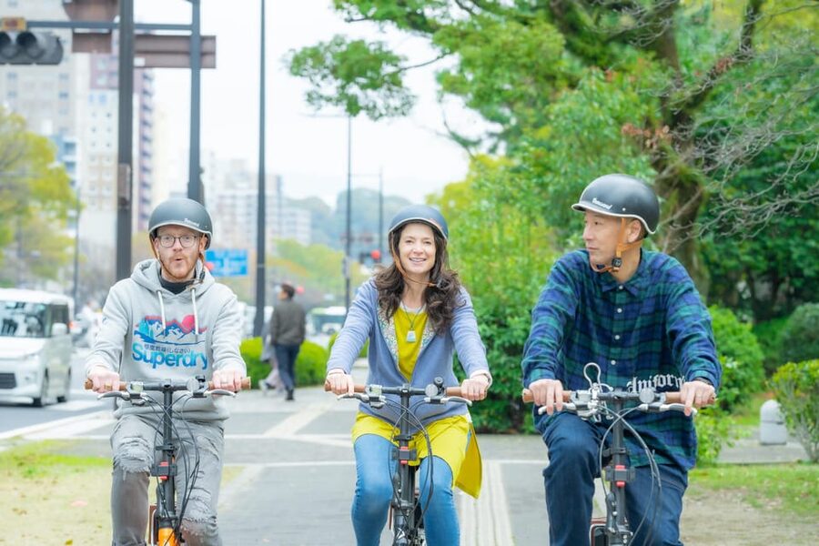 Hiroshima: Peace Cycling Tour with Local Guide - Who should book this Hiroshima cycling tour?
