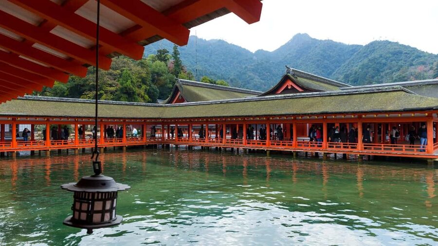 Hiroshima to Miyajima: Private Custom Tour with Ferry Ride - Why a private Miyajima day can be worth the money