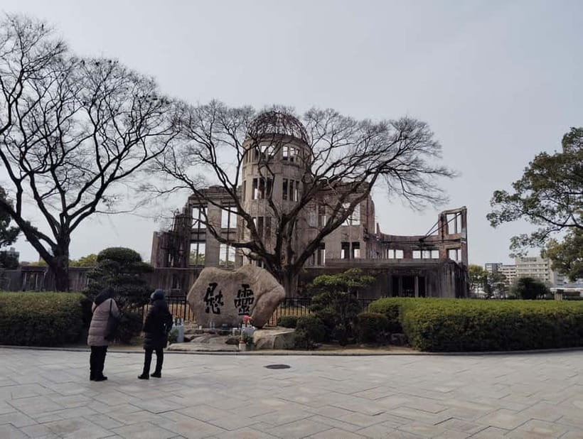 Hiroshima: Tour of Atomic Bomb Dome & Peace Memorial Museum - Spending 2.5 hours inside the Peace Memorial Museum