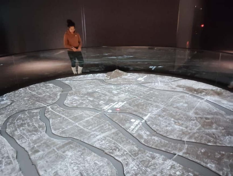 Hiroshima: Tour of Atomic Bomb Dome & Peace Memorial Museum - A private format helps with a difficult subject