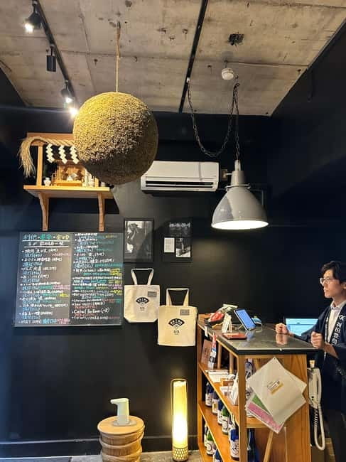 Historic Kanda Sake Tasting at Tokyo’s Oldest Shop (1596) - What the $38 price includes