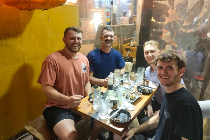 Hungry Osaka Street Food Tour:15 Tastings & 3 Drinks with a Local - Key points at a glance