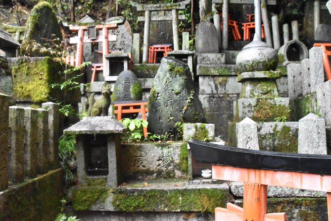 Inside of Fushimi Inari - exploring and lunch with locals - Soba, Inari Sushi, and a Traditional Restaurant