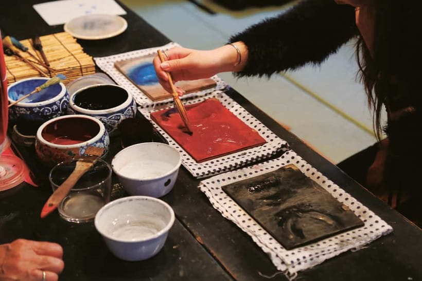 Kamigata Ukiyoe Museum:Ukiyo-e Woodblock Printing Experience - Printing ukiyo-e in Osaka’s old entertainment quarter