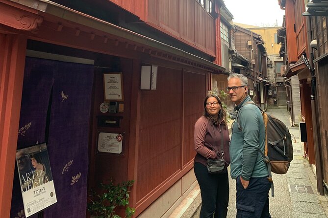 Kanazawa Half Day E-bike Tour - Passing the 21st Century Museum