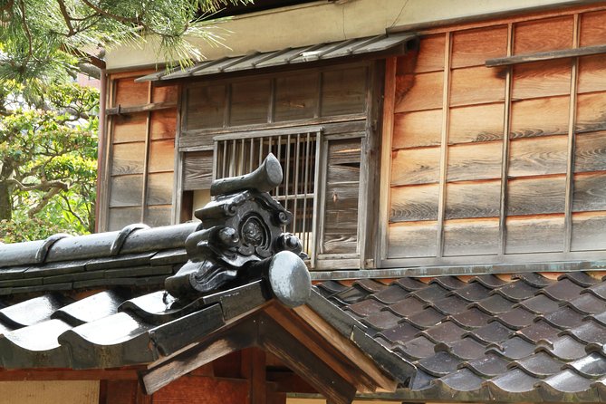 Kanazawa Half Day Tour (Private Guide) - The guide makes or breaks the four-hour plan