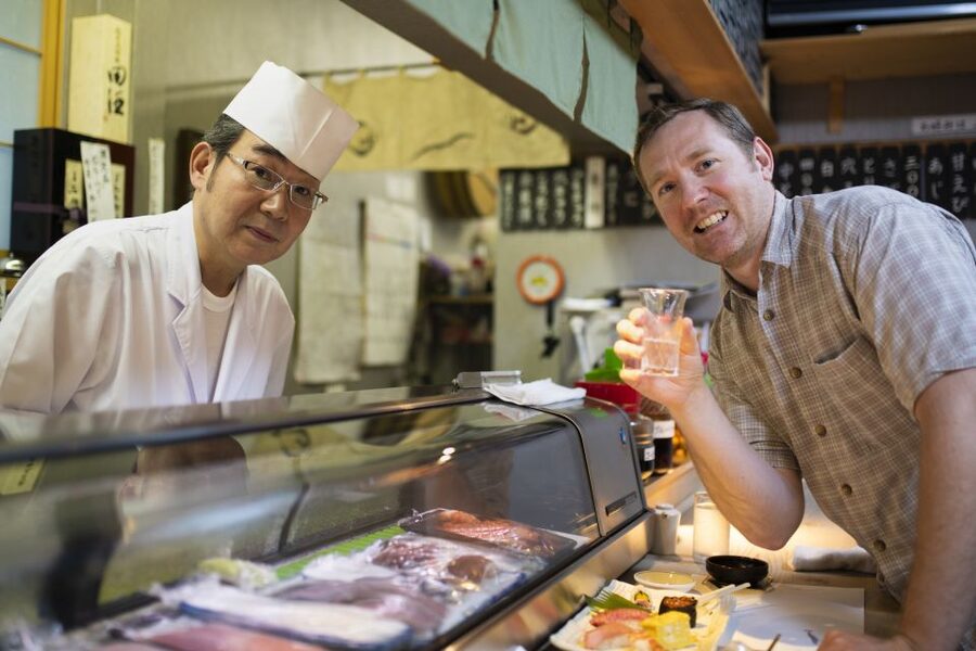 Kanazawa: Private Food Tasting Walking Tour - Best time to book the walk