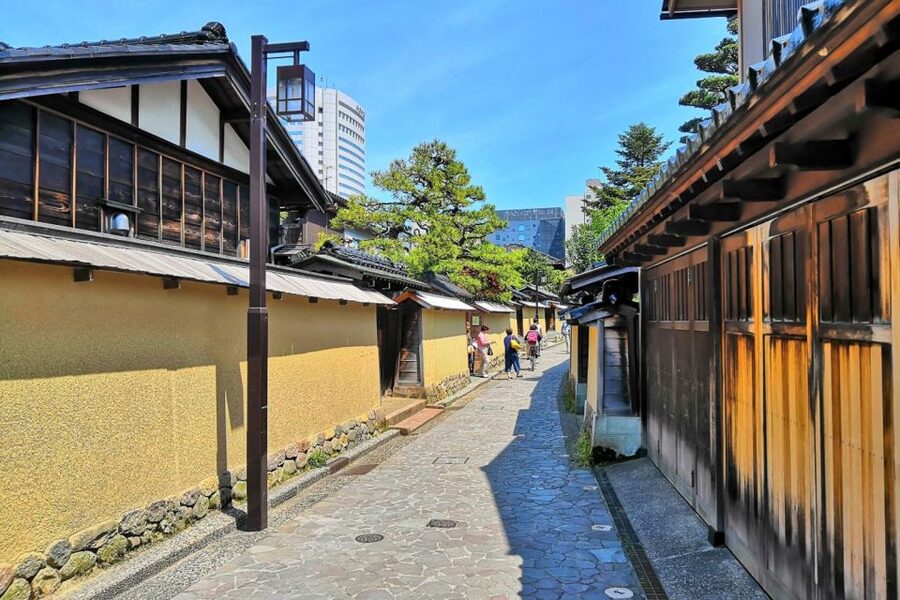Kanazawa: Private Tour with Local Guide - Key points at a glance