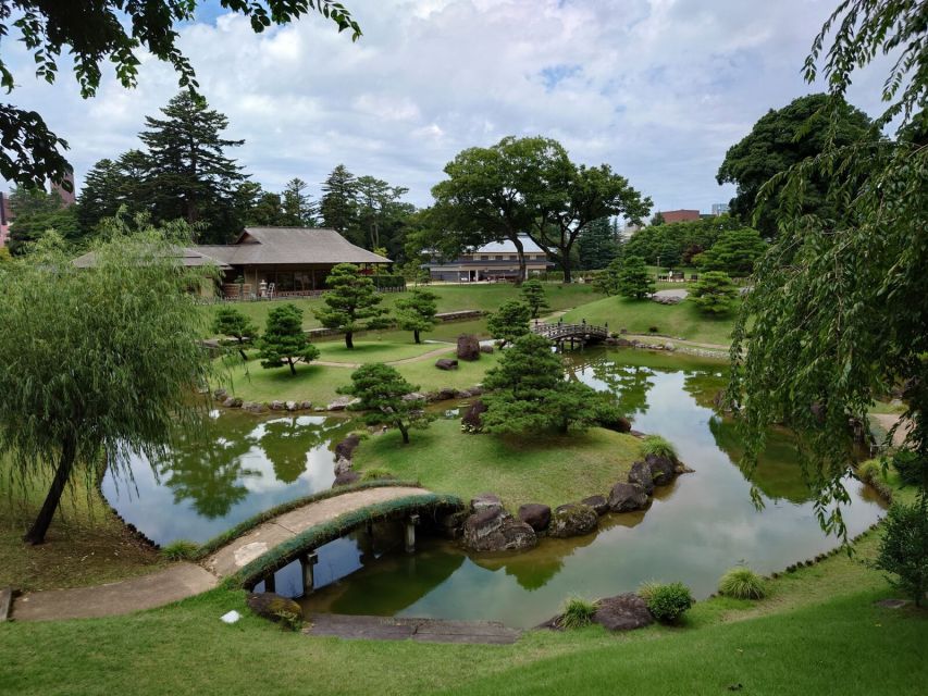 Kanazawa: Samurai, Matcha, Gardens and Geisha Full-Day Tour - Nagamachi and the lives of lower-ranking samurai