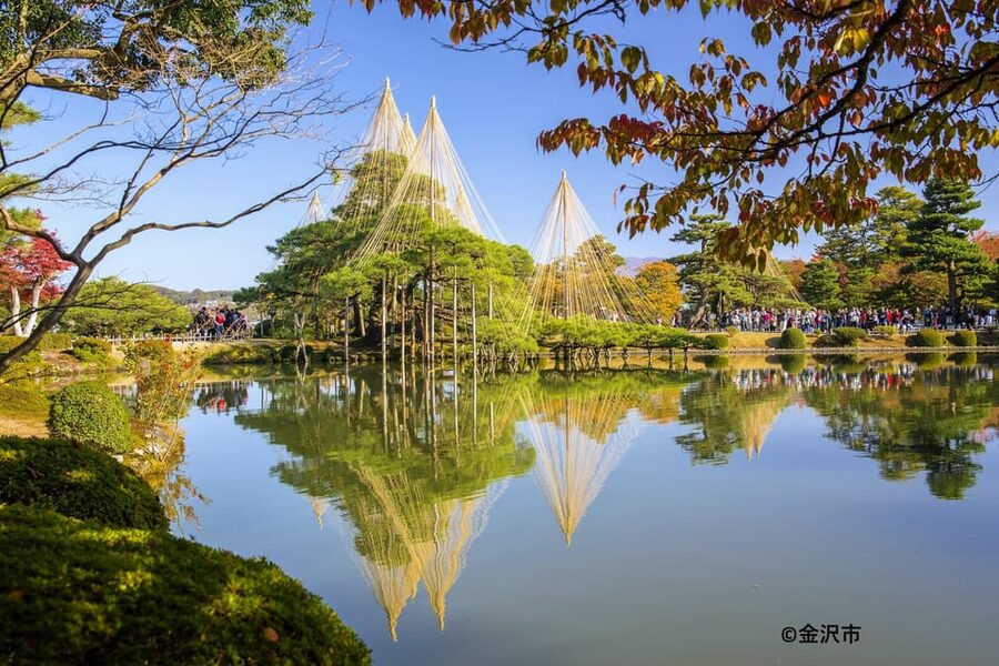 Kanazawa: World Heritage Shirakawa-go & Two Local Experience - The main strengths and the real compromises
