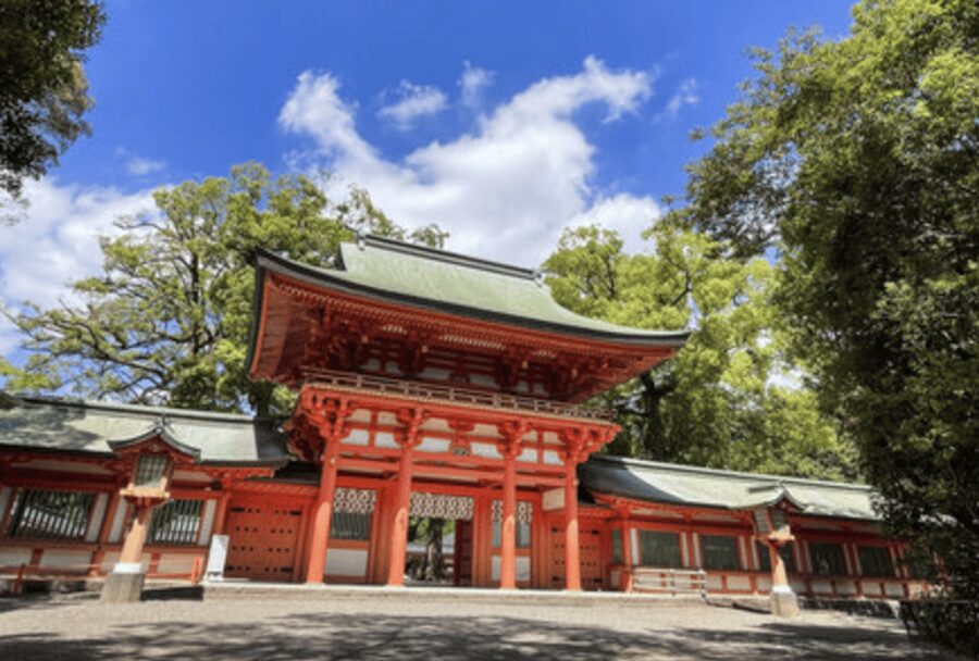 Kawagoe Private Custom Tour with Local Guide - Seeing the quiet grounds of Kawagoe Castle