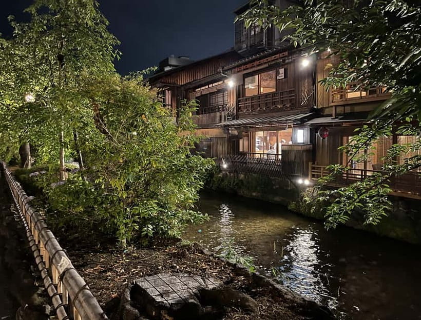 Kioto: Gion Tour, recorrido a pie (Español/Castellano) - Gion Kobu, Shirakawa, and Tatsumi Shrine