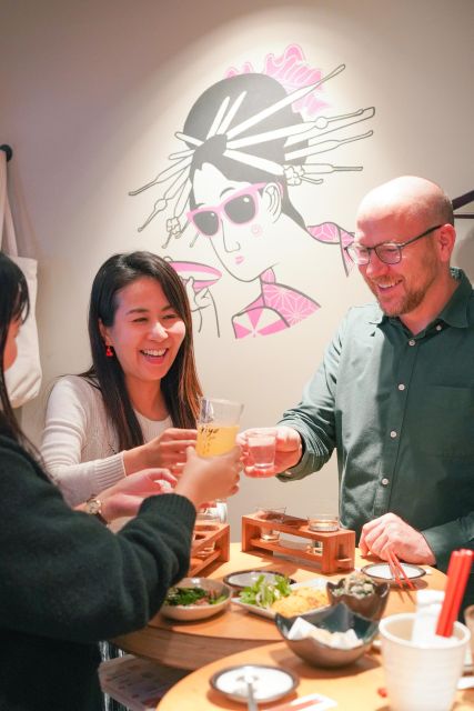 Kyoto : Bar Hopping Tour in Pontocho Alley at Night - Why Pontocho Works So Well After Dark
