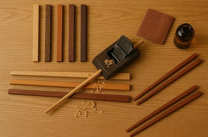 Kyoto : Chopsticks Making Workshop in Gion with Engraving Option - Sanding brings comfort to the finished shape