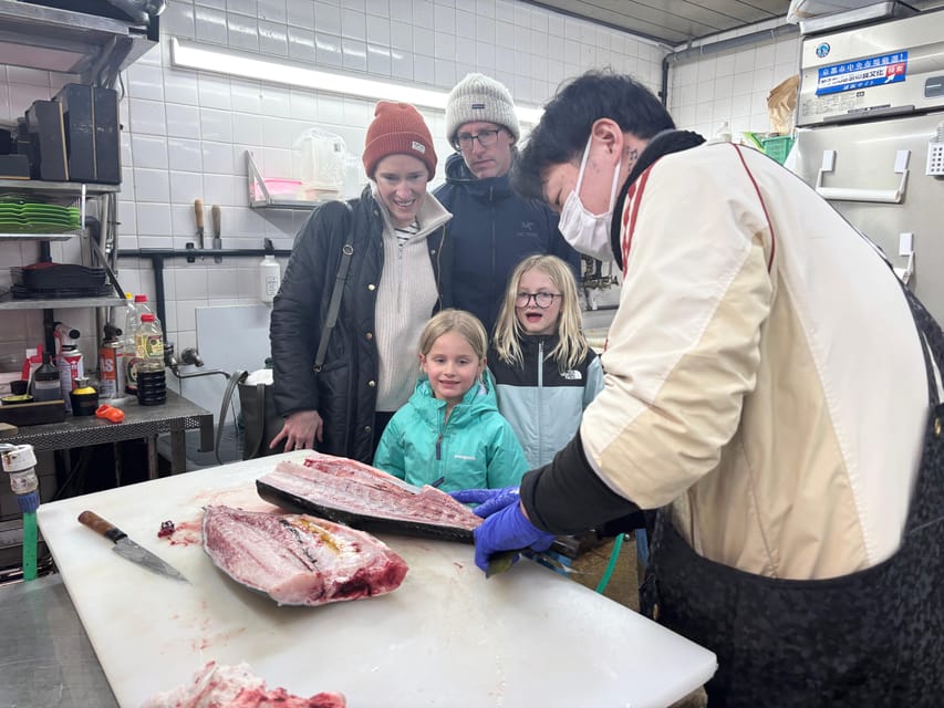 Kyoto: Enjoy Sushi & Market Tour! Best for Family & Couple! - Three sushi styles, three different skills