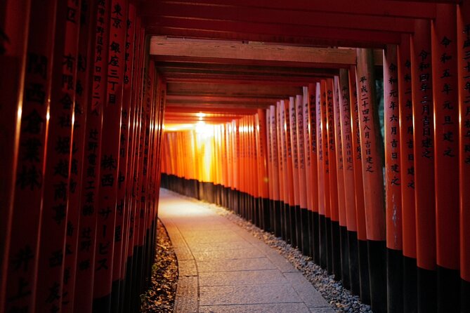 Kyoto Fushimi-Inari Night Walking Tour - The foxes, offerings, and small shrines