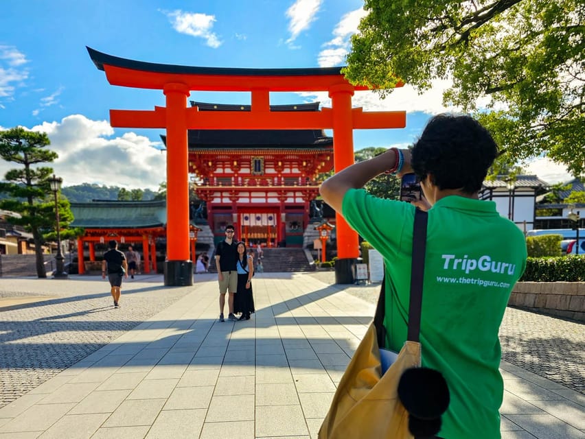 Kyoto: Fushimi Inari Taisha Guided Walking Tour - Meeting at Daily Yamazaki near the shrine