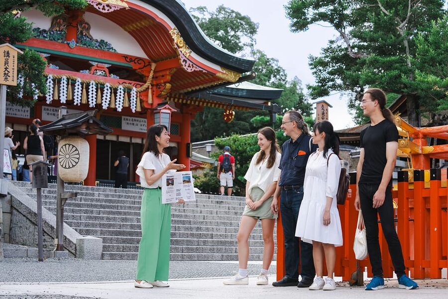 Kyoto: Fushimi Inari Taisha Shrine Walking Tour with Guide - Should you book this Fushimi Inari tour?